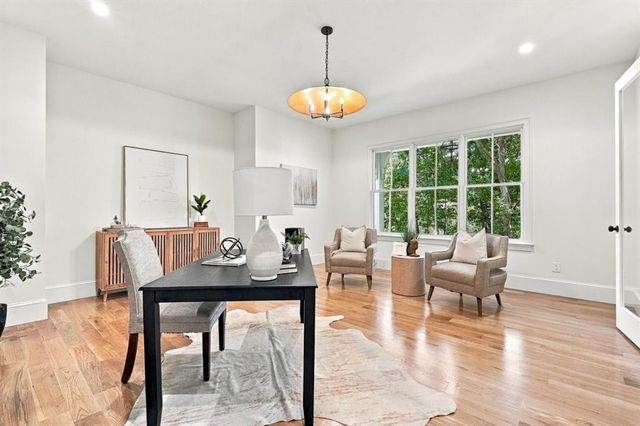 350 Lum Crowe Road, Roswell, GA 30075