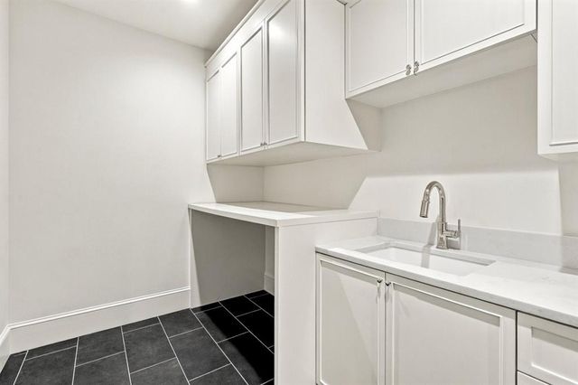 350 Lum Crowe Road, Roswell, GA 30075
