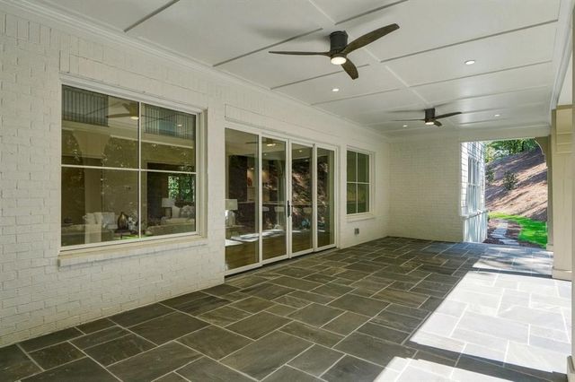 350 Lum Crowe Road, Roswell, GA 30075