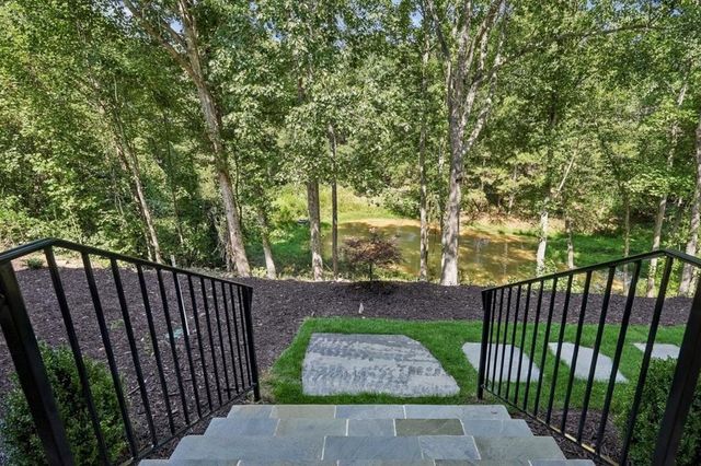 350 Lum Crowe Road, Roswell, GA 30075