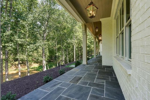 350 Lum Crowe Road, Roswell, GA 30075