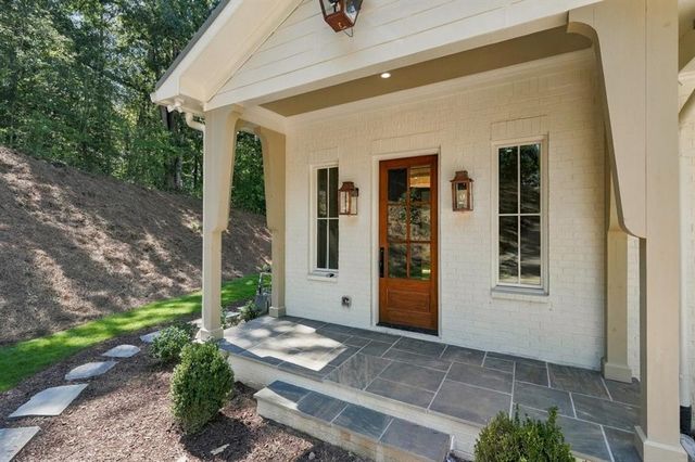 350 Lum Crowe Road, Roswell, GA 30075