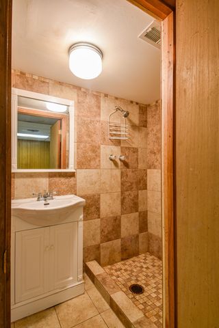 1204 Rolling Fields Dr, Columbia, TN 38401