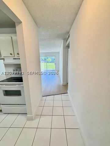 4920 NW 79th Ave 207, Doral, FL 33166