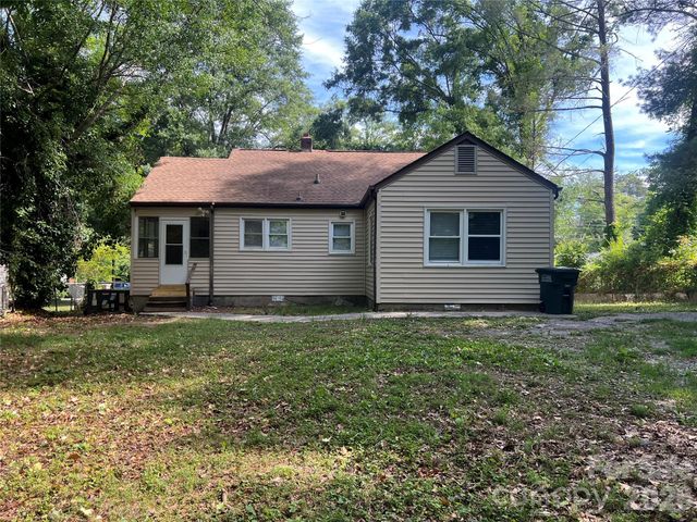 1107 W Davidson Avenue, Gastonia, NC 28052