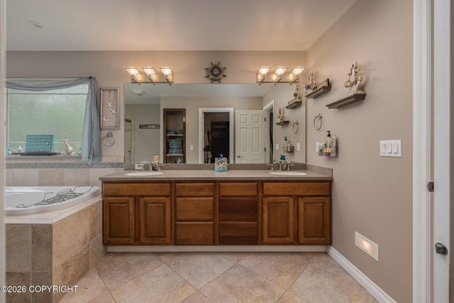 4870 N Sandburg Circle, Wasilla, AK 99654