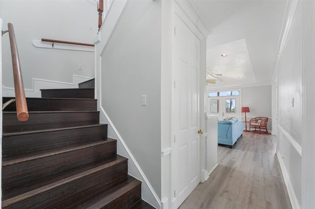 22517 Bay Point Drive, Galveston, TX 77554