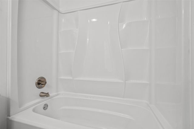 209 E Utah Street, Sherman, TX 75090