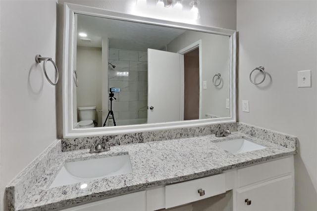 22626 August Leaf Drive, Tomball, TX 77375