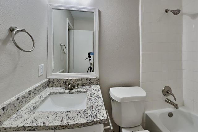 22626 August Leaf Drive, Tomball, TX 77375