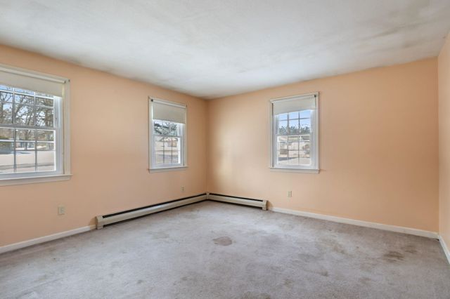 12 Nola Avenue, Rochester, NH 03867