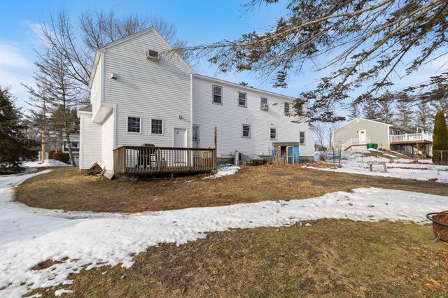 12 Nola Avenue, Rochester, NH 03867