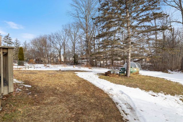 12 Nola Avenue, Rochester, NH 03867