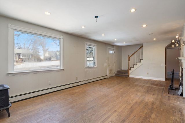 12 Nola Avenue, Rochester, NH 03867