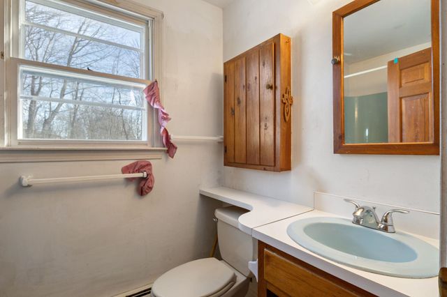 12 Nola Avenue, Rochester, NH 03867