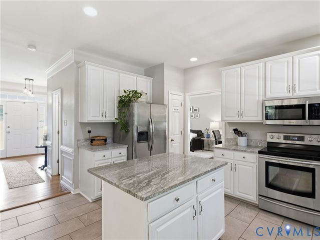 10837 Kilpatrick Ln, Glen Allen, VA 23059