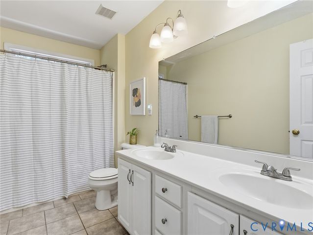 10837 Kilpatrick Ln, Glen Allen, VA 23059