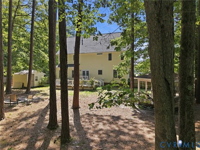 10837 Kilpatrick Ln, Glen Allen, VA 23059