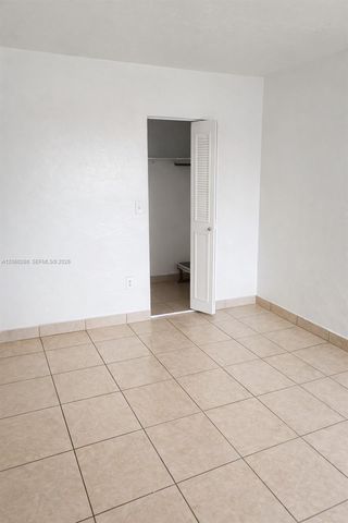 6850 W 14th Ct A15, Hialeah, FL 33014