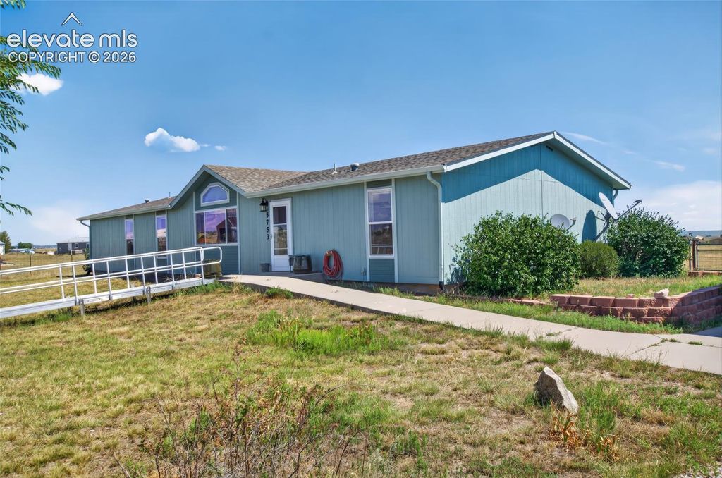 5753 Miss Ellie Lane, Peyton, CO 80831 — photo 2