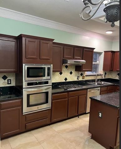 7517 Centenary Drive, Rowlett, TX 75089