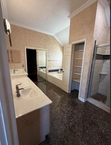 7517 Centenary Drive, Rowlett, TX 75089