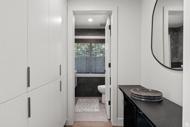 2607 E NOTTINGHAM WAY, Salt Lake City, UT 84108
