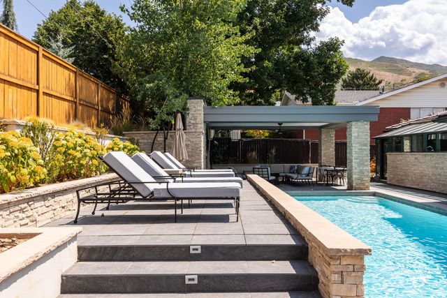 2607 E NOTTINGHAM WAY, Salt Lake City, UT 84108