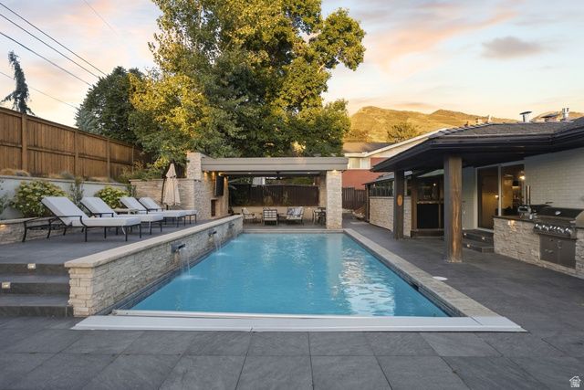 2607 E NOTTINGHAM WAY, Salt Lake City, UT 84108