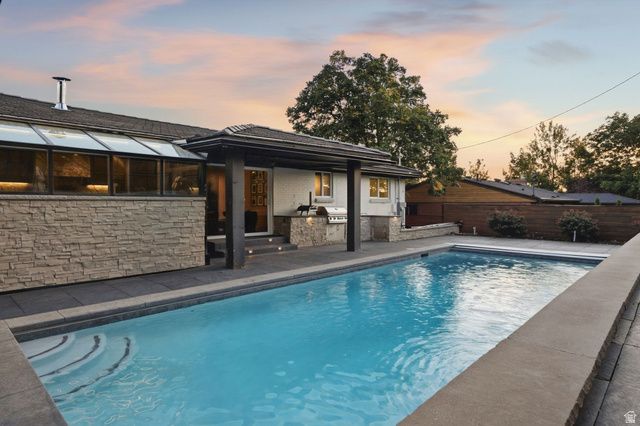 2607 E NOTTINGHAM WAY, Salt Lake City, UT 84108