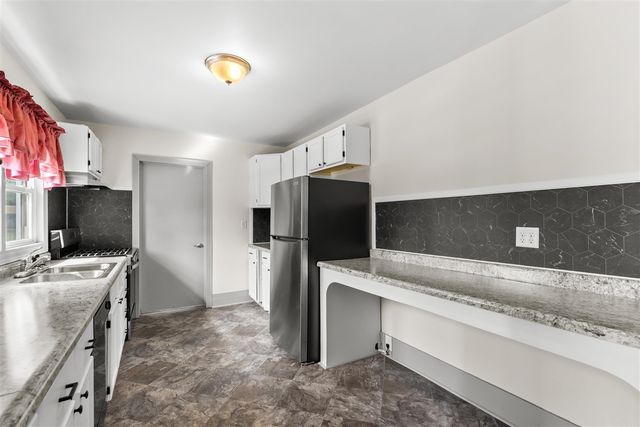 5171 N 20th Street, Kalamazoo, MI 49004