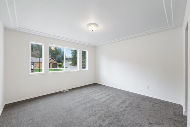 5983 Blackstone Way, Nine Mile Falls, WA 99026