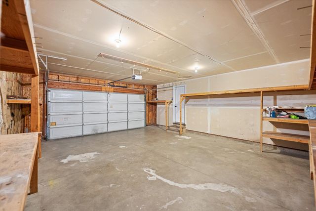 5983 Blackstone Way, Nine Mile Falls, WA 99026
