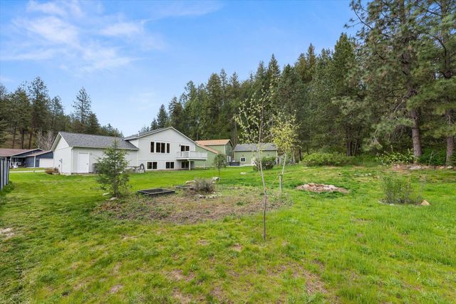 5983 Blackstone Way, Nine Mile Falls, WA 99026