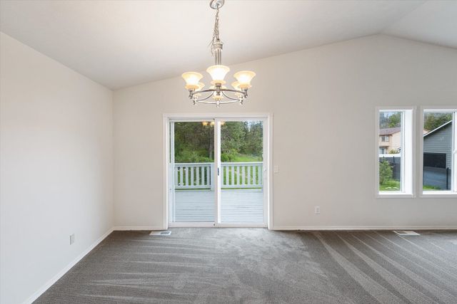 5983 Blackstone Way, Nine Mile Falls, WA 99026