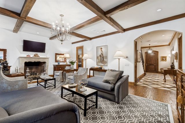 4327 Irving Avenue, Dallas, TX 75219