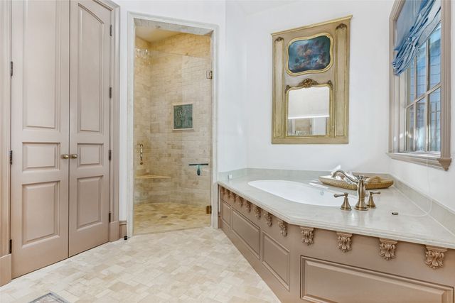 4327 Irving Avenue, Dallas, TX 75219