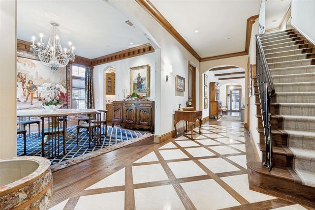 4327 Irving Avenue, Dallas, TX 75219