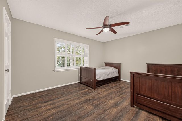 619 Flaghoist Lane, Houston, TX 77079