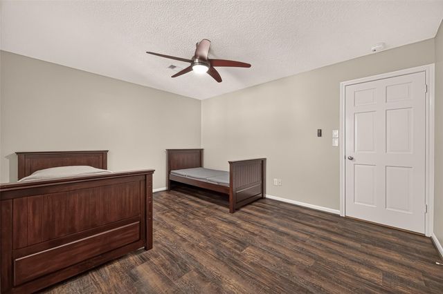 619 Flaghoist Lane, Houston, TX 77079