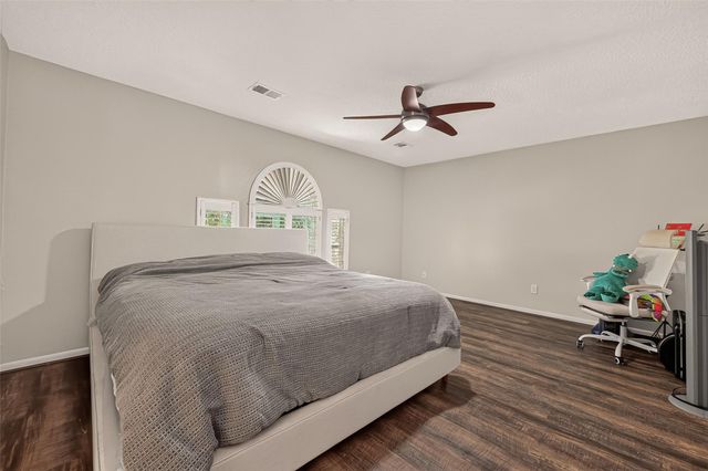 619 Flaghoist Lane, Houston, TX 77079
