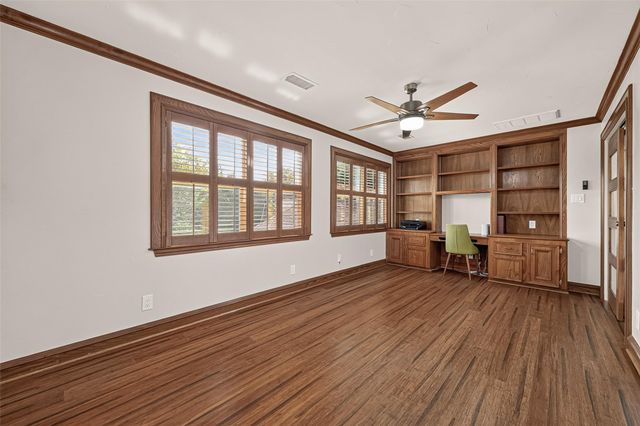 619 Flaghoist Lane, Houston, TX 77079