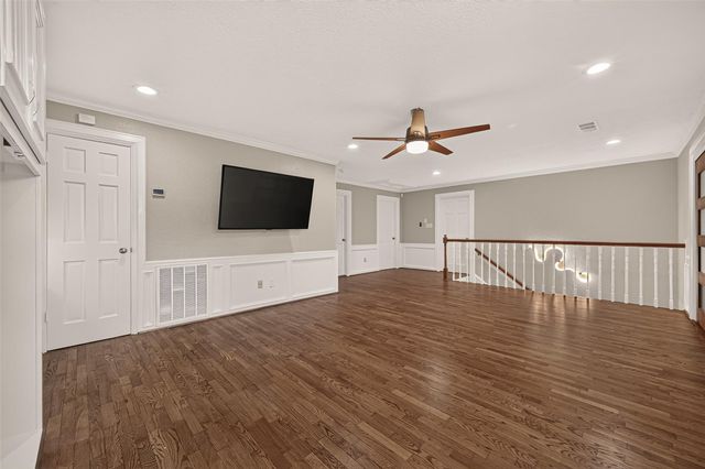 619 Flaghoist Lane, Houston, TX 77079