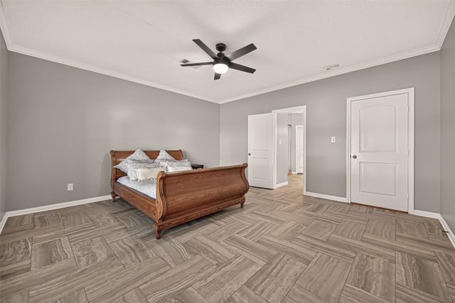 619 Flaghoist Lane, Houston, TX 77079