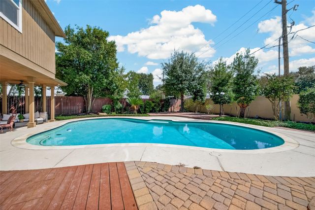 619 Flaghoist Lane, Houston, TX 77079