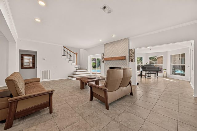 619 Flaghoist Lane, Houston, TX 77079