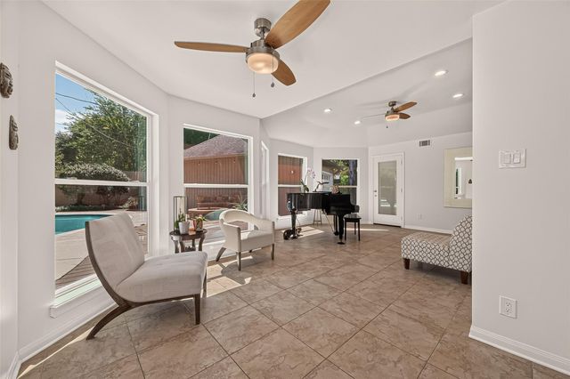 619 Flaghoist Lane, Houston, TX 77079