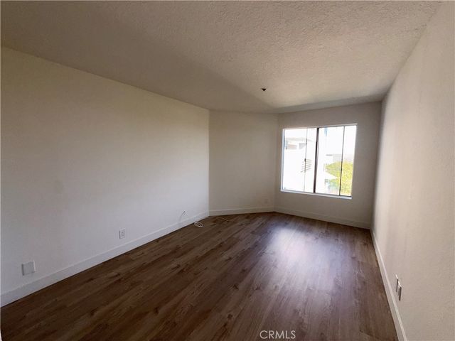 260 Cagney Lane 209, Newport Beach, CA 92663