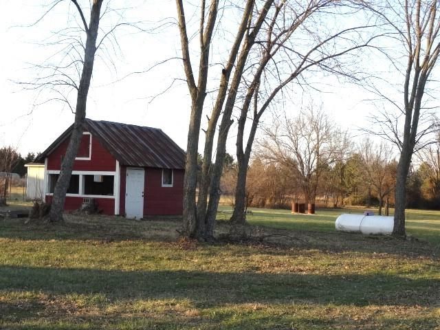 14769 NE State Route E Highway, Adrian, MO 64720