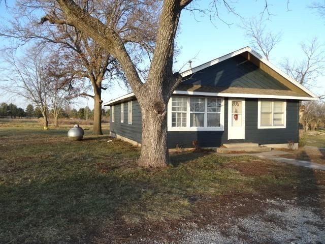 14769 NE State Route E Highway, Adrian, MO 64720